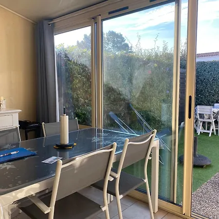 Holiday home Maison A 500m Plage, Parking - Fr-1-22-390 *
